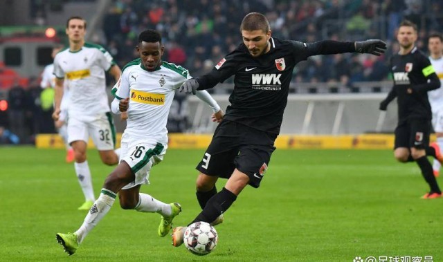 德甲：圣保利对战拜仁，圣保利伤病满营，拜仁刚赢皇马状态火热，历史战绩一边倒，比分预测