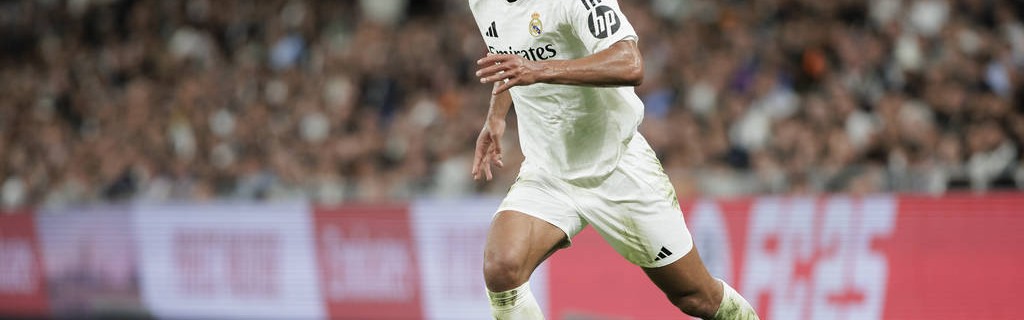 皇马巴萨统治西甲！欧洲足球市场收入创纪录