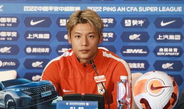 陈蒲将以300万转会费加盟德甲多特蒙德，新东家承诺主力，以官宣为准