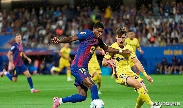 拉什福德因晨会迟到失首发，替补登场献助攻，此前他曾多次因纪律受罚