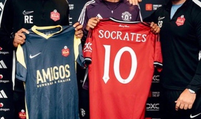 曼联官宣签13岁中卫苏格拉底，无意老拉莫斯！700万左闸拒绝出租