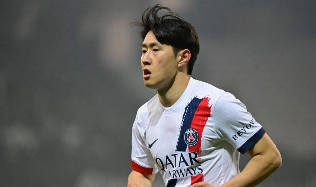 法甲榜首易主，巴黎圣日耳曼3连胜强势夺冠