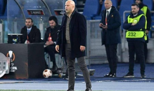 利物浦四连平球迷狂嘘，董事会为何依然力挺斯洛特