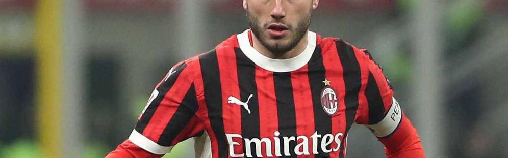 AC米兰右后卫调整引援策略，法甲悍将面临价高难以谈判