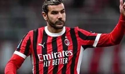 意甲知名评论员：米兰卖掉特奥可能是因为夜生活太丰富，出售赖恩德斯让人理解不了