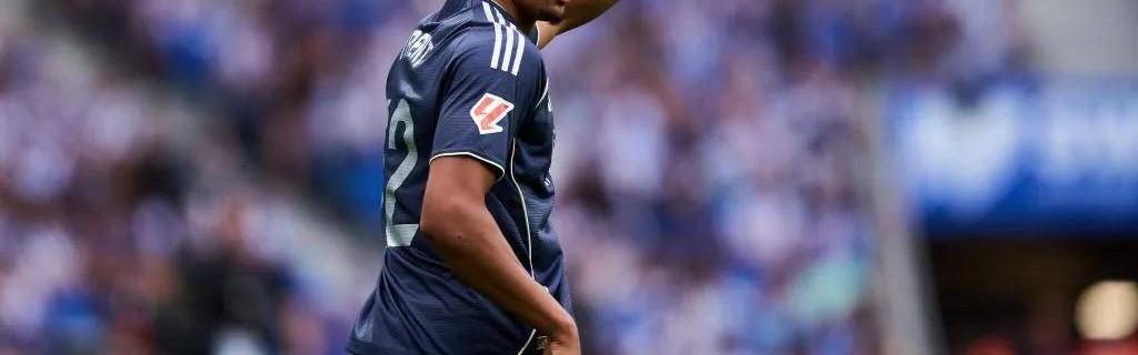 皇马迎天大利好！阿诺德恢复训练，或将火线复出驰援德比