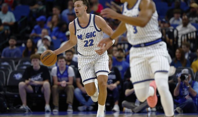 吉迪21+8班凯罗空砍24+10 魔术不敌公牛