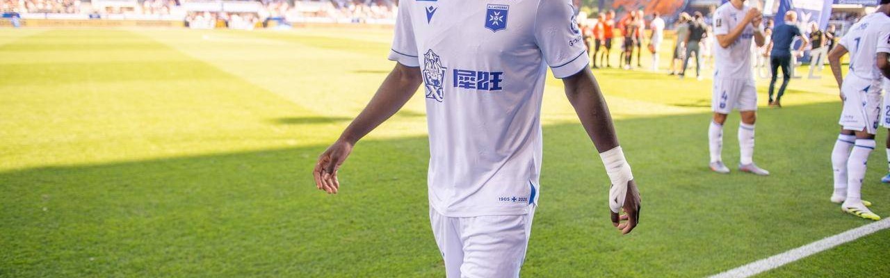 3-1，法甲第15掀翻法甲第7，法甲4冠王迎首胜，22岁卢谢2妙传