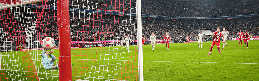 德甲-凯恩点射17岁小将破门 拜仁2-2美因茨结束四连胜