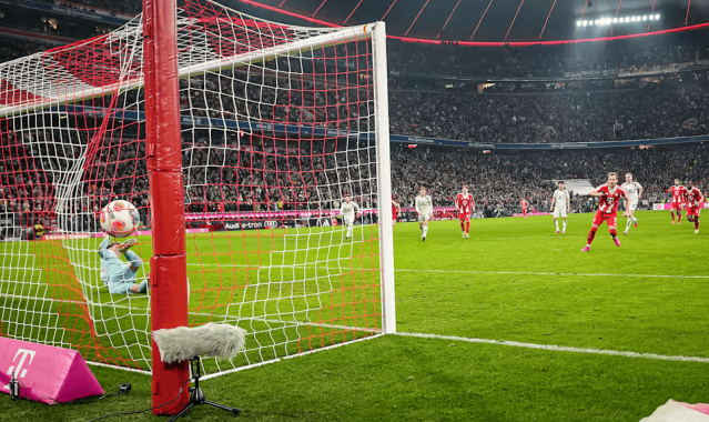 德甲-凯恩点射17岁小将破门 拜仁2-2美因茨结束四连胜