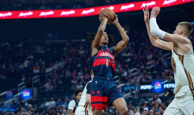 波尔津吉斯28+8桑托斯27分 勇士险胜奇才迎三连胜