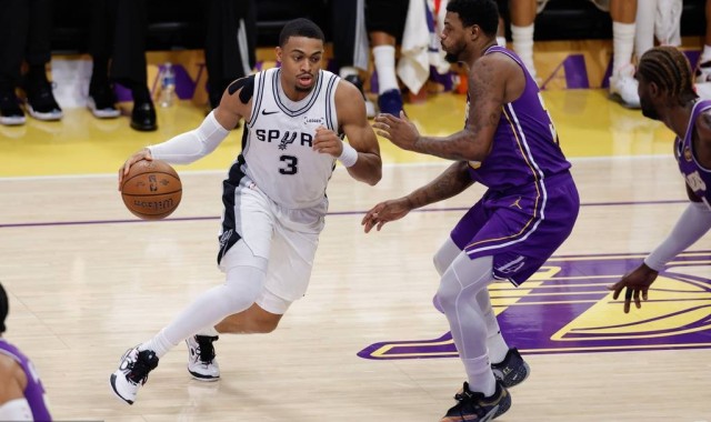 无文班却经历惊人蜕变 这一次马刺崛起终于成真了？