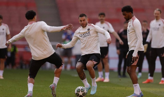 恩里克揭秘！巴黎没了姆巴佩反更强？欧冠决赛剑指三冠王！