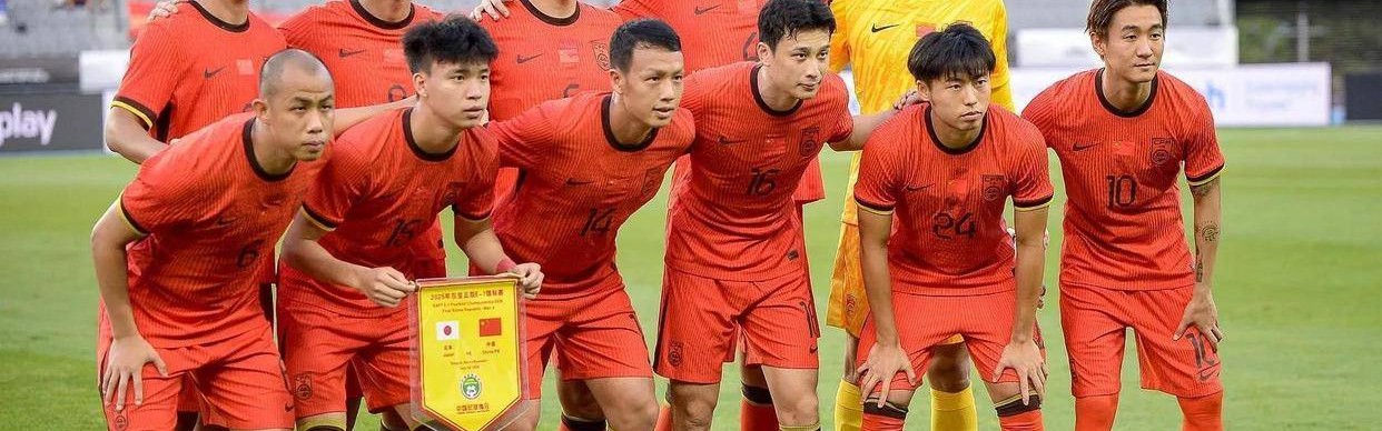 新帅浮出水面！前西甲冠军教头与国足达成执教意向，足协技术委员会大力支持