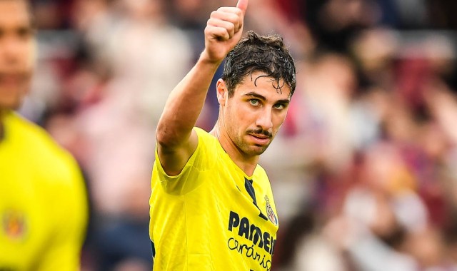 欧冠神迹！37岁莱万双响创两大历史纪录：征服41队，淘汰赛进球超本泽马！