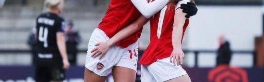 巴黎男足三冠王称雄，阿森纳女足欧冠逆转封后，2025金球奖俱乐部奖项看点十足