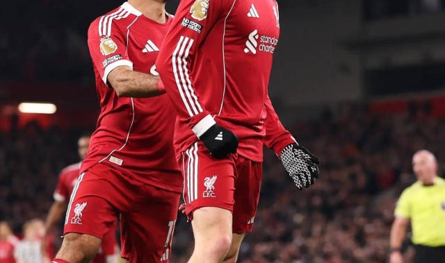 从5轮不胜到4-1逆转！利物浦的救赎之夜，揭开两大真相，足坛新王已然登基