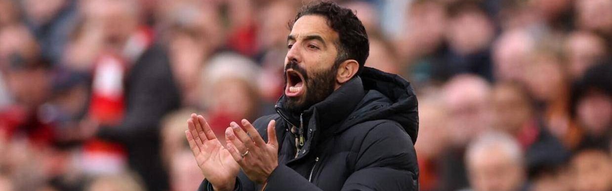 从过街老鼠到希望之帅：曼联支持度经过山车，这就是老特拉福德