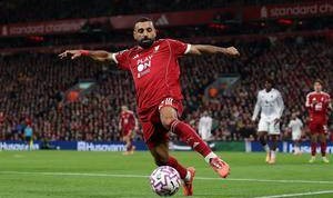 利物浦“玄冥二老”萨拉赫和范戴克遇到困难，应该学学马奎尔和B费丨记者观察