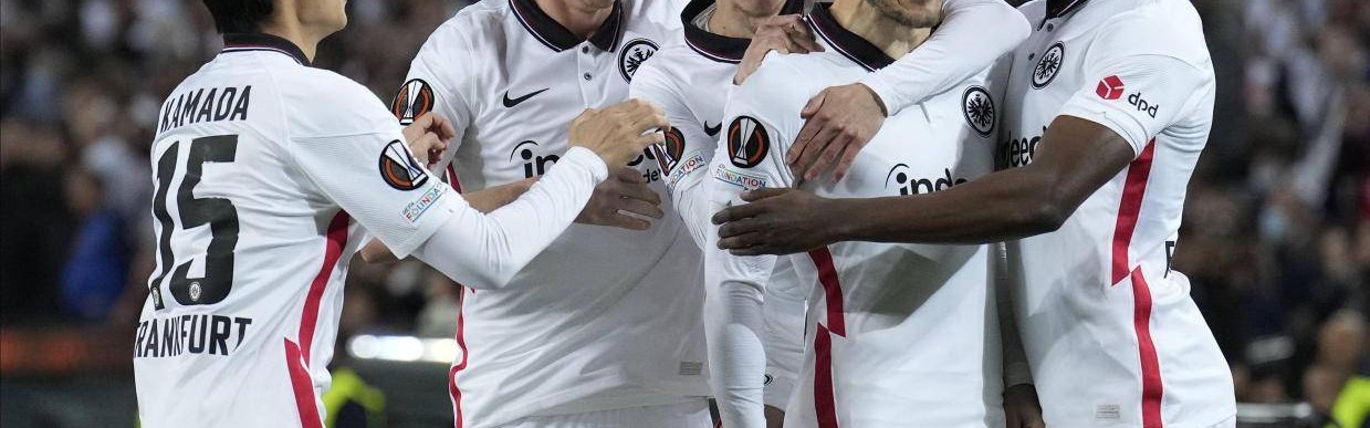 德甲：勒沃库森VS法兰克福比分预测足球分析