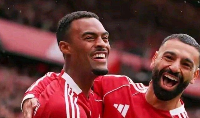 赛季报销！曼联防线告急，马奎尔续约+新援要来了？